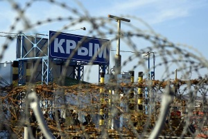 Загарбники вивезли техніку з військової бази у Севастополі - «АТЕШ»
