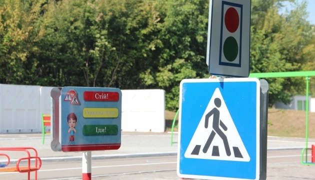 У Хмельницькому покажуть інтерактивну дитячу виставу про правила дорожнього руху У Хмельницькому покажуть інтерактивну дитячу виставу про правила дорожнього руху