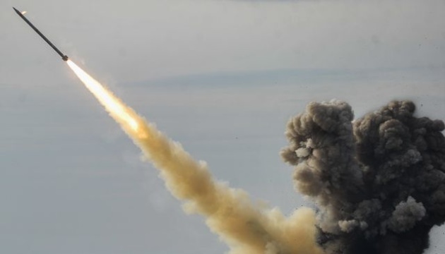 На Волині ворожі ракети влучили у військові склади На Волині ворожі ракети влучили у військові склади