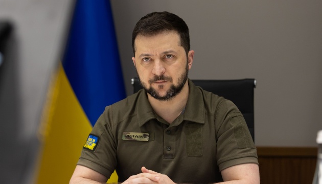 Зеленський заявив, що Трамп та всі лідери підтримують його рішення зустрітися із Путіним у Туреччині Зеленський заявив, що Трамп та всі лідери підтримують його рішення зустрітися із Путіним у Туреччині