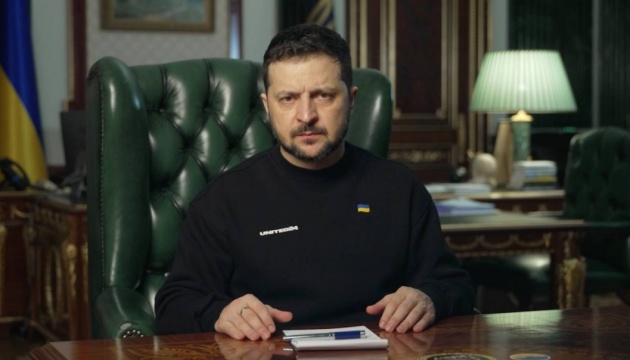 Зеленський запропонував Швейцарії долучитися до постачання продовольства в Сирію Зеленський запропонував Швейцарії долучитися до постачання продовольства в Сирію