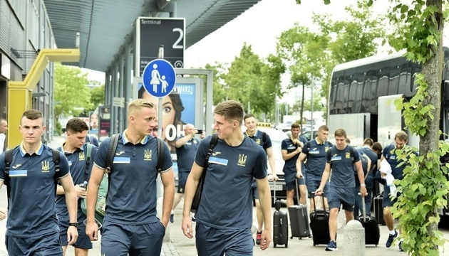 Бондар та Піхальонок не допоможуть збірній України у Північній Македонії Бондар та Піхальонок не допоможуть збірній України у Північній Македонії