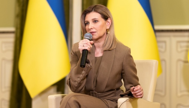 Зеленська розповіла африканським ЗМІ про викрадення Росією українських дітей Зеленська розповіла африканським ЗМІ про викрадення Росією українських дітей