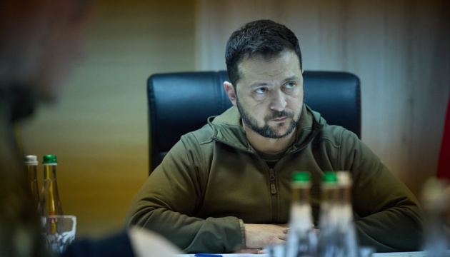 Zelensky holds Staff meeting, discussing missile program, drones Zelensky holds Staff meeting, discussing missile program, drones