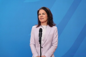 Бербок на посаді президентки Генасамблеї ООН обіцяє бути чесною посередницею між державами