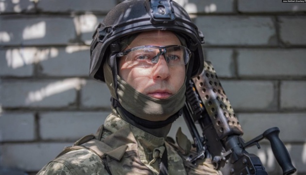 У Швейцарії заарештували добровольця, який воював за Україну У Швейцарії заарештували добровольця, який воював за Україну