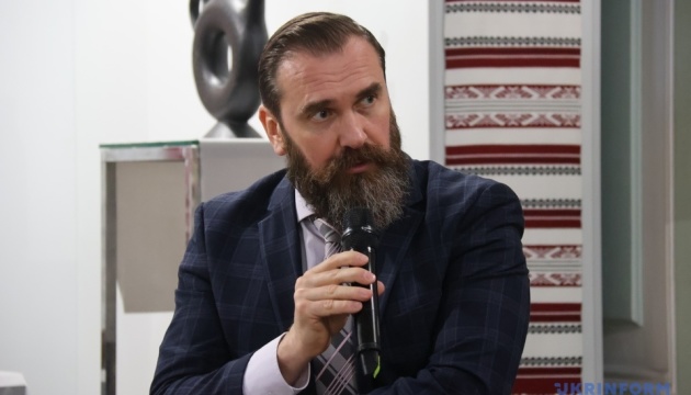 Лісовий: Громади отримають у 2025 році понад ₴14 мільярдів субвенції на ключові зміни в освіті Лісовий: Громади отримають у 2025 році понад ₴14 мільярдів субвенції на ключові зміни в освіті