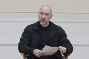Укриття, евакуація та житло для переселенців: Шмигаль провів нараду на Дніпропетровщині