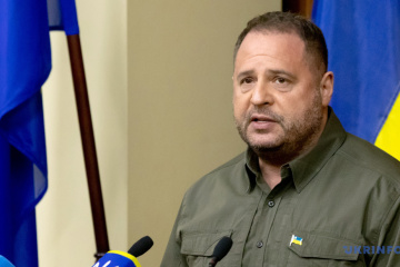 Єрмак обговорив з Віткоффом перемовини у Стамбулі та запросив до України