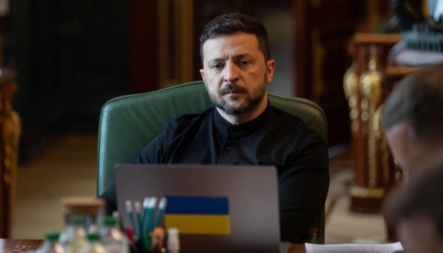 Зеленський - на нараді з дипломатами: Домовленості з партнерами треба реалізувати чітко